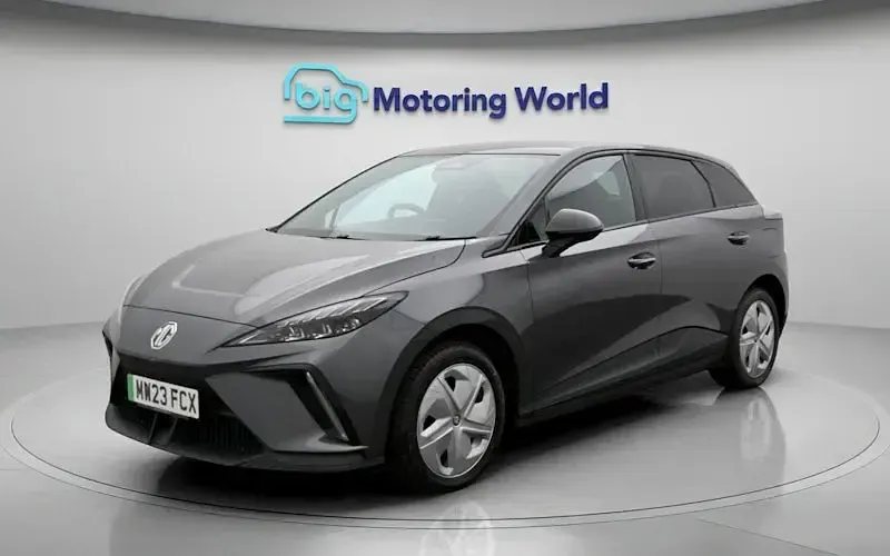 Used MG MG4 EV Trophy 150 kW (204 HP) 2025 Hatchback