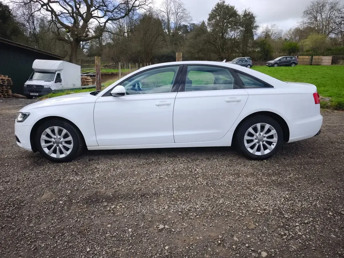 Used Audi A6 177 HP (130 kW) 2012 White Sedan