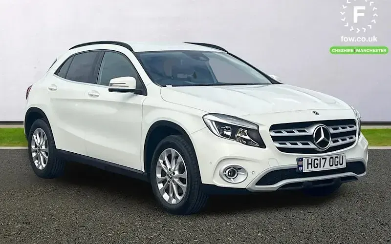 Usado Mercedes GLA200 Executive 156 HP (114 kW) 2019 SUV