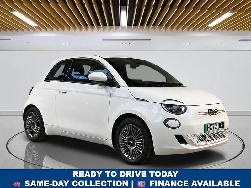 Second-hand Fiat 500e Icon 86 kW (118 CP) 2022 Alb Hatchback