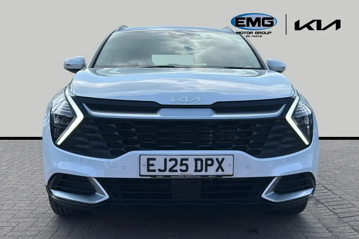 Used Kia Sportage 157 HP (115 kW) 2025 Fusion white SUV