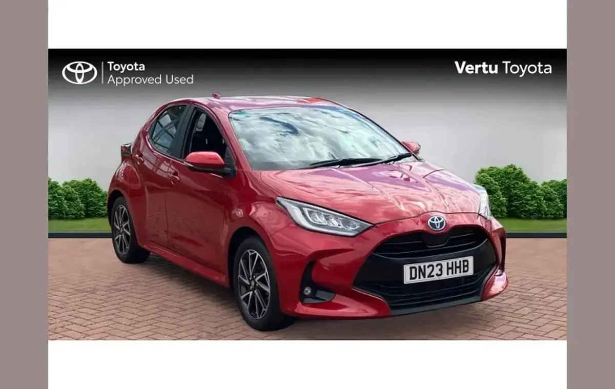 Used Toyota Yaris Design 116 HP (85 kW) 2023 Hatchback