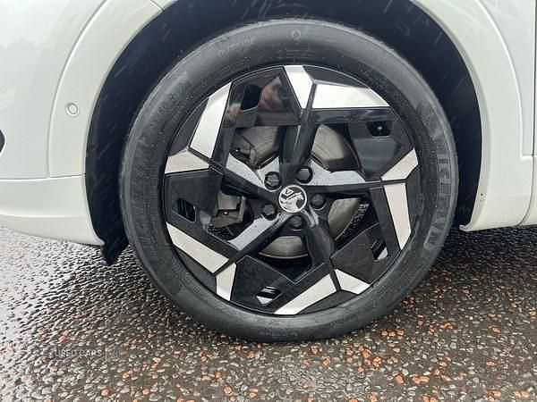 Used Vauxhall Grandland X GSe 296 HP (217 kW) 2024 White SUV