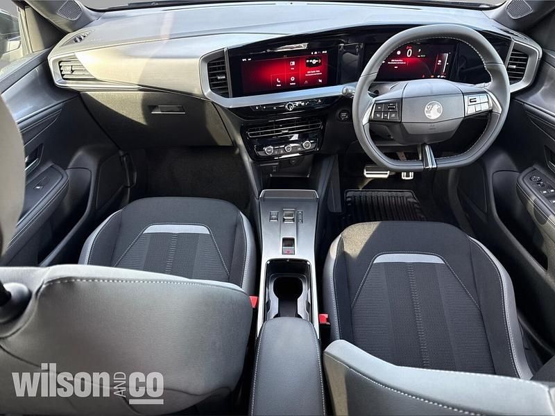 New Vauxhall Mokka 114 kW (156 HP) 2025 Black SUV