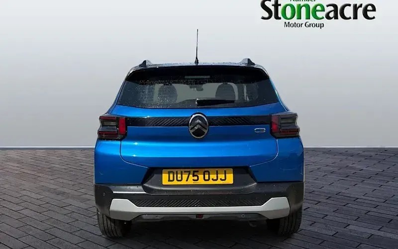 Used Citroën C3 PureTech 101 HP (74 kW) 2025 Blue SUV