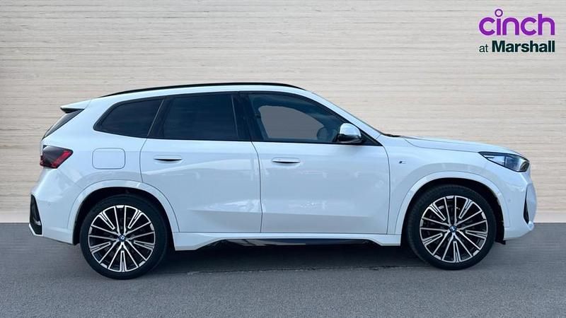 Usado BMW iX1 M Sport 230 kW (313 HP) 2023 Branco SUV