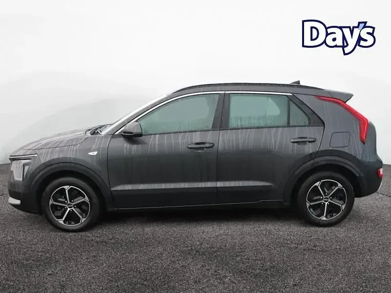Second-hand Kia Niro 139 CP (102 kW) 2022 Gri SUV
