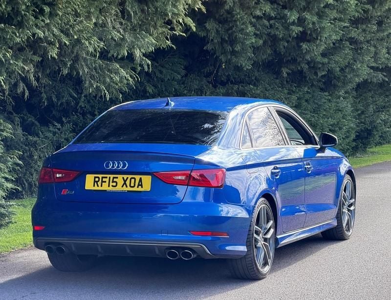 Begagnad Audi A3 310 HK (228 kW) 2015 Blå Sedan