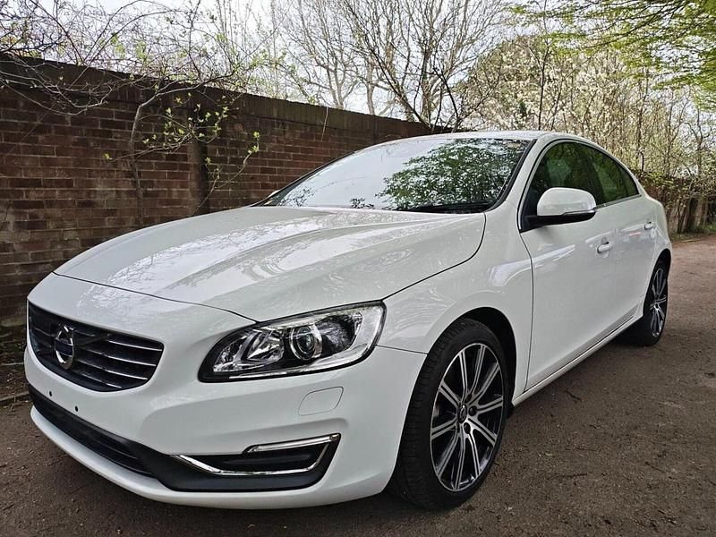 Used Volvo S60 R-Design 2015 White Sedan