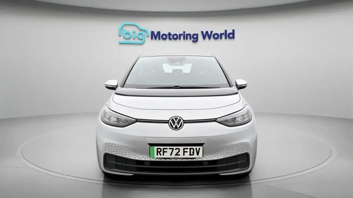 Used VW ID.3 Pro Performance 150 kW (204 HP) 2021 Silver Hatchback