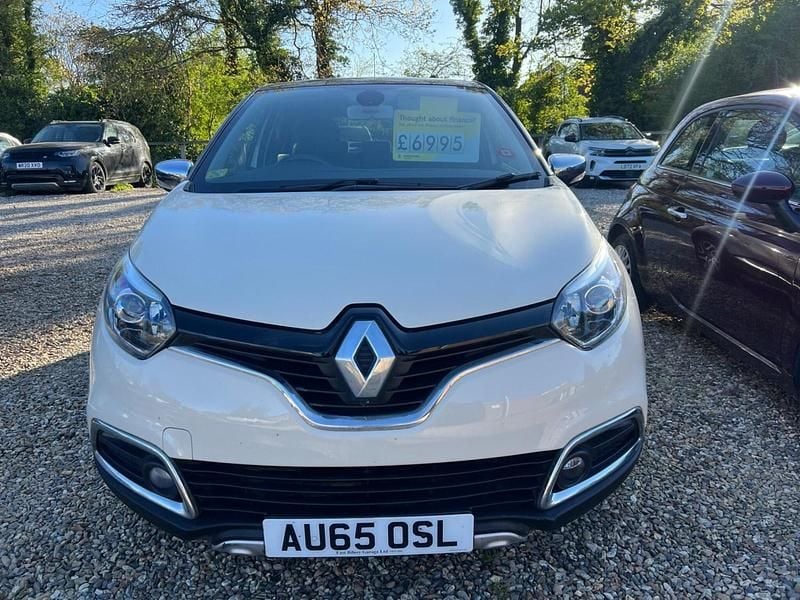 Second-hand Renault Captur Dynamique 120 CP (88 kW) 2015 Bej SUV