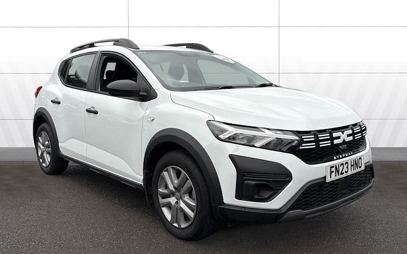 New 2025 Dacia Sandero Essentiel Hatchback | £11,834 (Fair price) - Image 1/4