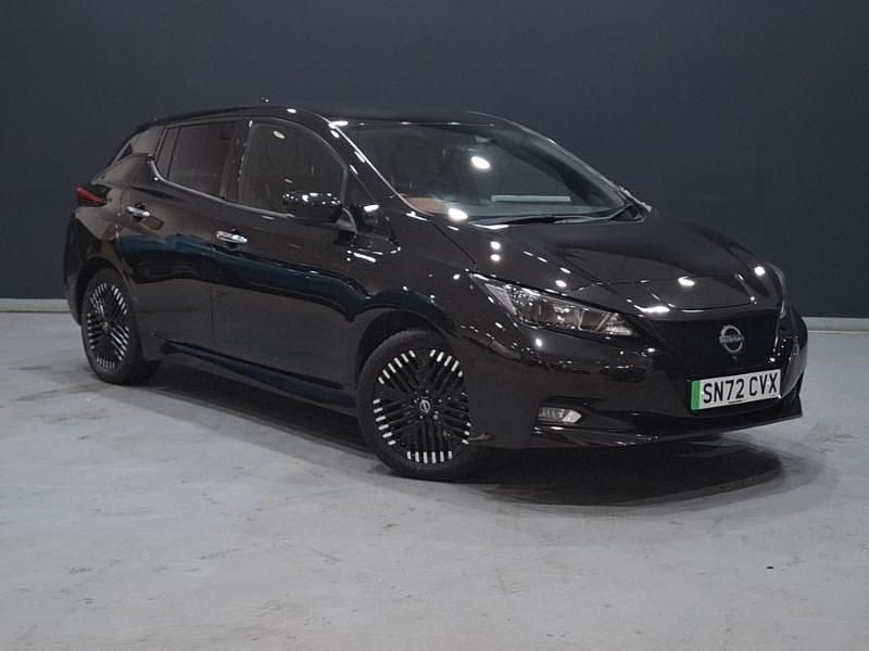 Black Used 2022 Nissan Leaf N-Connecta Hatchback | £12,498 (Fair price) - Image 1/4