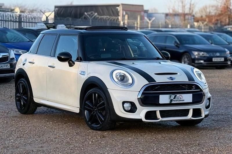 White Used 2016 Mini Cooper S Hatch Hatchback | £8,499 (Fair price) - Image 1/1