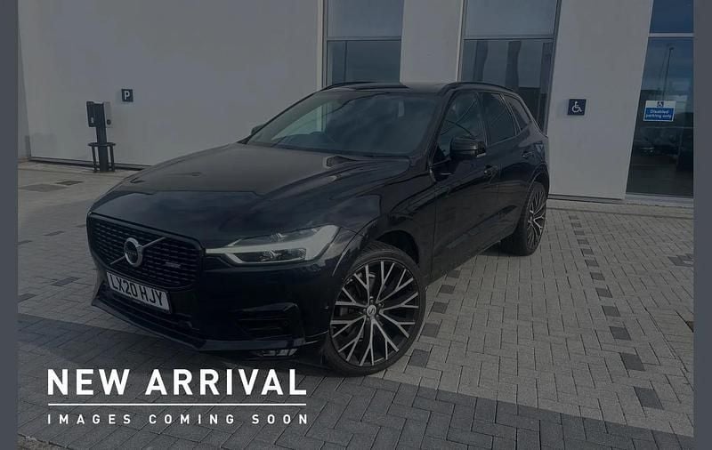 Used Volvo XC60 R-Design 188 HP (138 kW) 2020 Black SUV