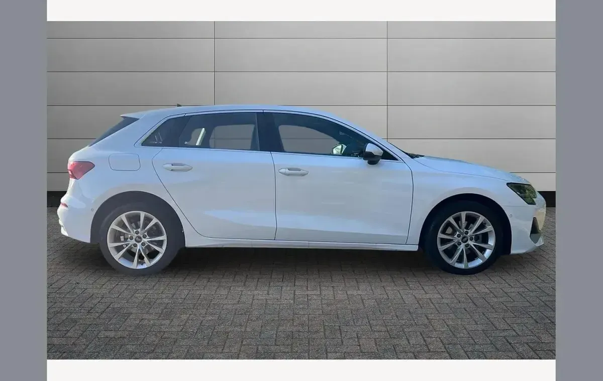 Used Audi A3 Sport 116 HP (85 kW) 2025 White Hatchback