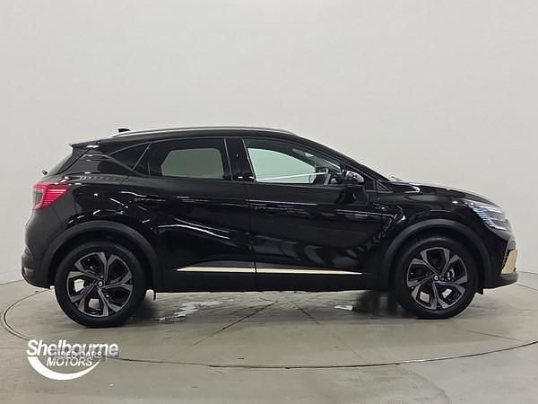 Used Renault Captur Engineered 143 HP (105 kW) 2024 Metallic  diamond black  SUV