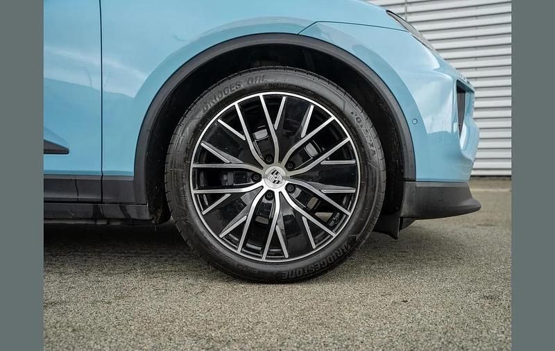 Usado Porsche Macan 261 kW (355 HP) 2025 Azul SUV