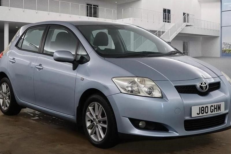 Used 2009 Toyota Auris | £3,490 (Fair price) - Image 1/1