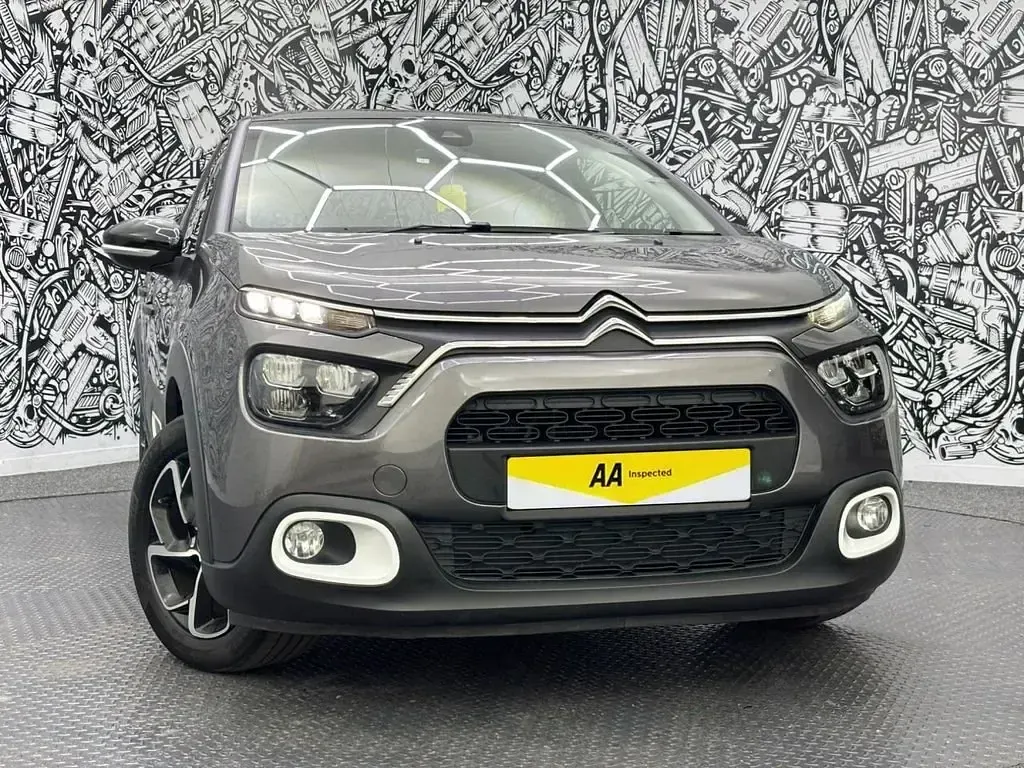 Używany Citroën C3 PureTech 83 KM (61 kW) 2022 Szary Hatchback