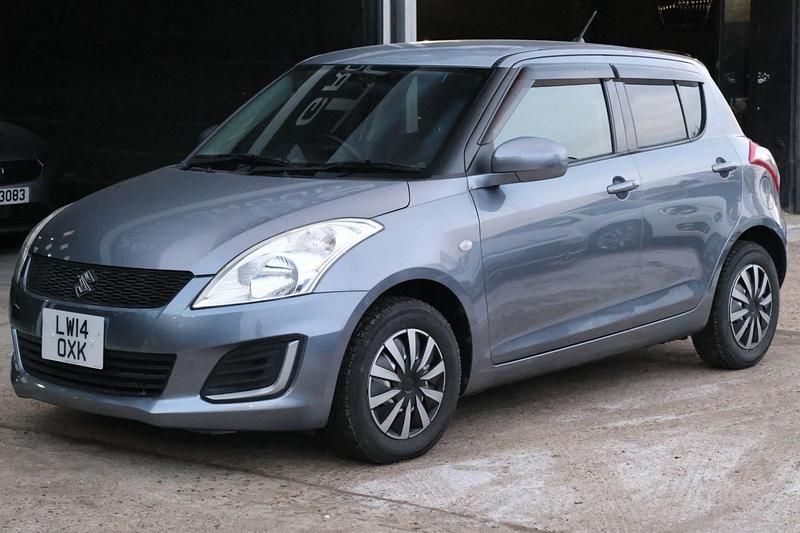 Used Suzuki Swift SZ4 94 HP (69 kW) 2025 Grey Hatchback
