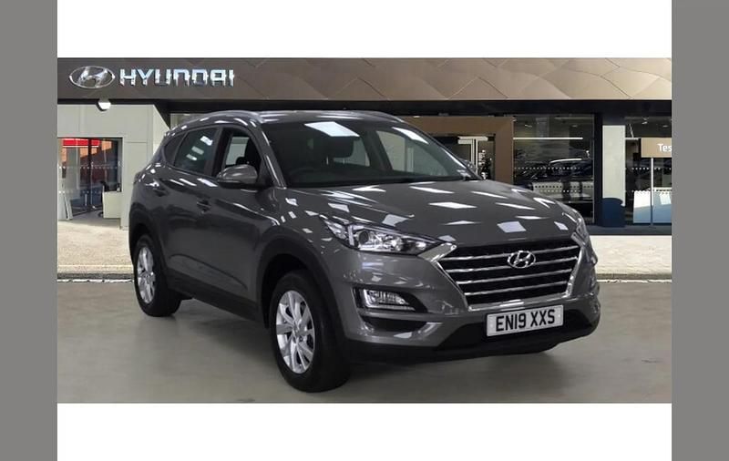 Used Hyundai Tucson SE 132 HP (97 kW) 2019 Grey SUV