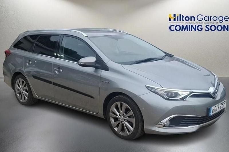 Used 2017 Toyota Auris Touring Sports Estate | £13,150 (Fair price) - Image 1/1