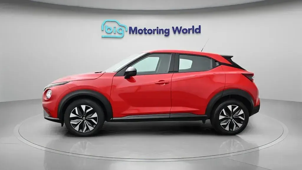 Usado Nissan Juke Acenta 114 CV (83 kW) 2022 Rojo SUV