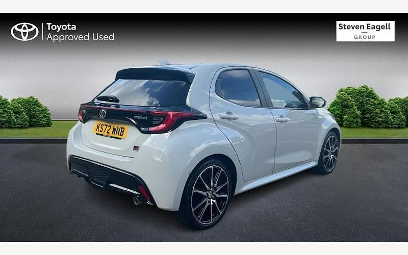 Used Toyota Yaris Hybrid Sport 116 HP (85 kW) 2023 Hatchback