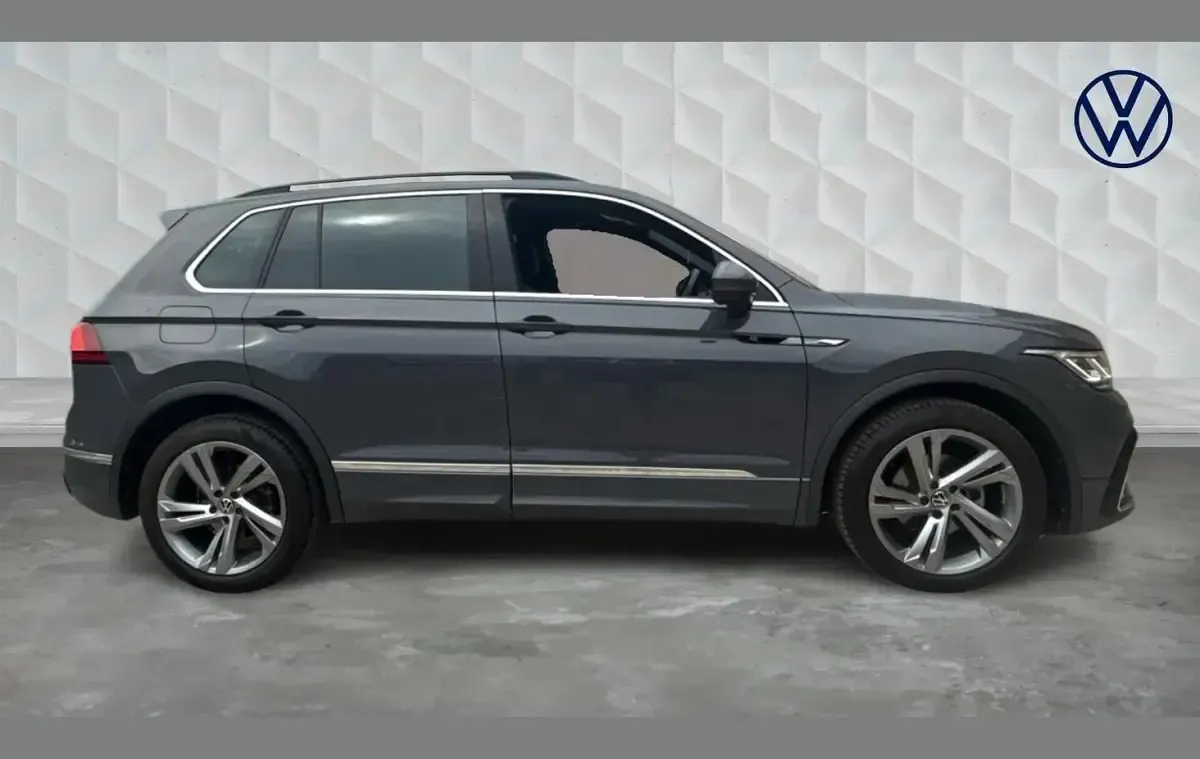 Used VW Tiguan R-line Edition 150 HP (110 kW) 2023 Grey SUV