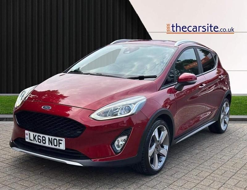 Used Ford Fiesta Active 100 HP (73 kW) 2018 Red Hatchback