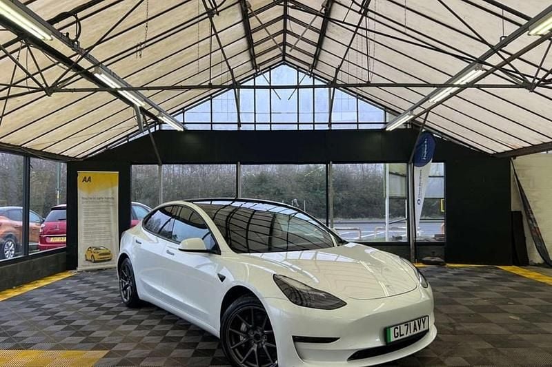 Used Tesla Model 3 11 kW (15 HP) 2021 Sedan