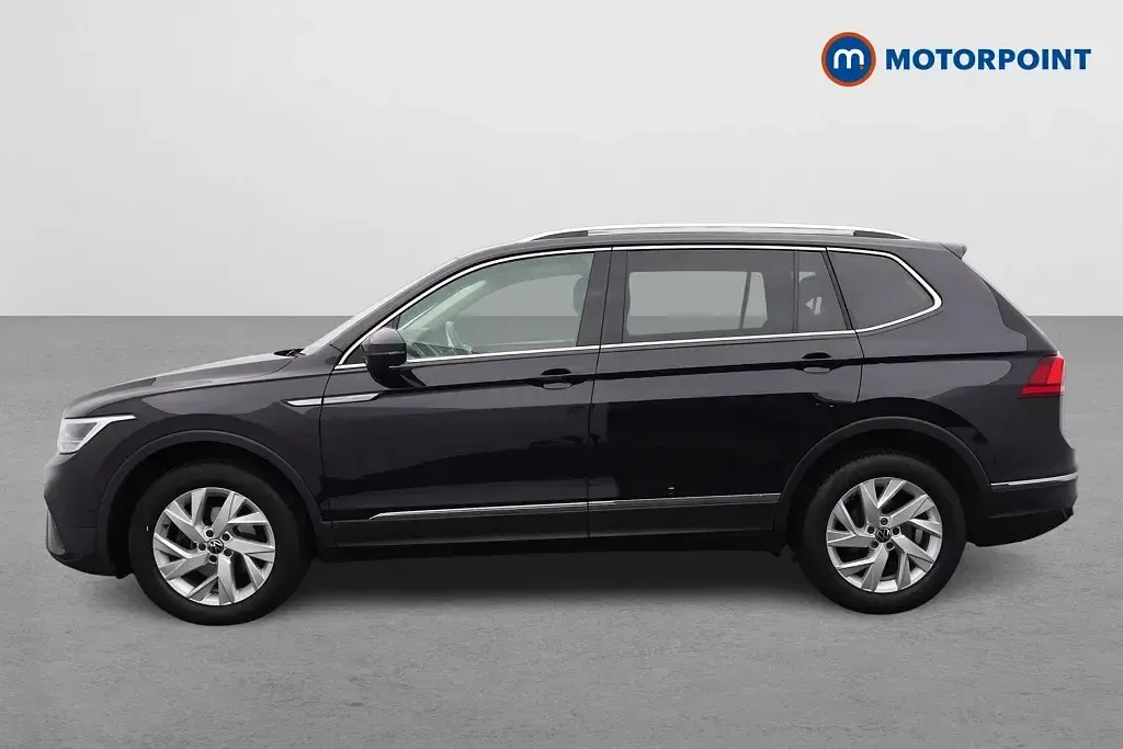 Used VW Tiguan Allspace Life 150 HP (110 kW) 2023 Black SUV