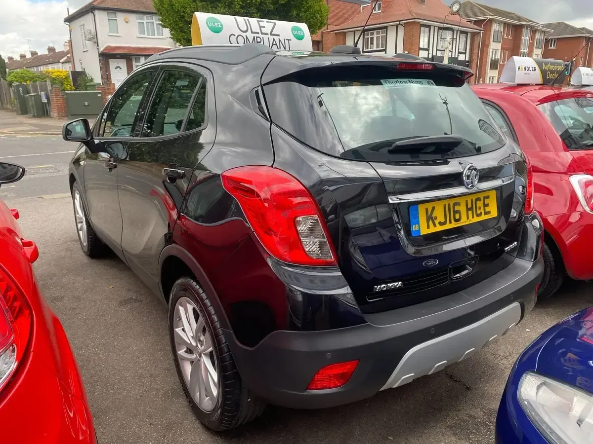 Begagnad Vauxhall Mokka S 140 HK (102 kW) 2016 Svart SUV