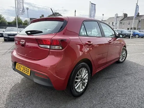 Used Kia Rio 83 HP (61 kW) 2023 Red Hatchback