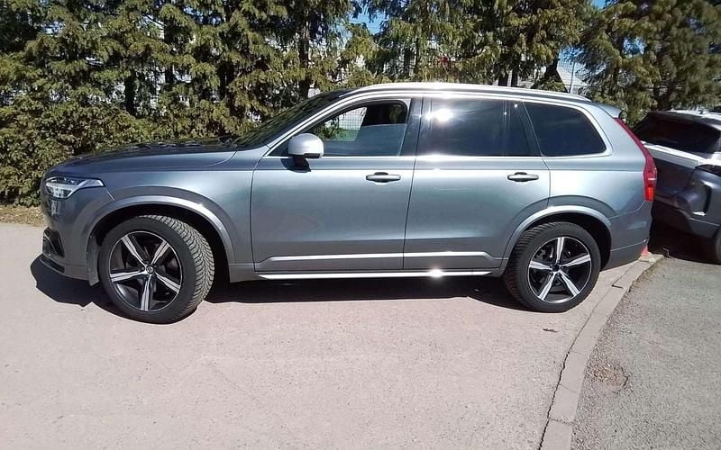 Used Volvo XC90 R-Design 2018 Grey SUV