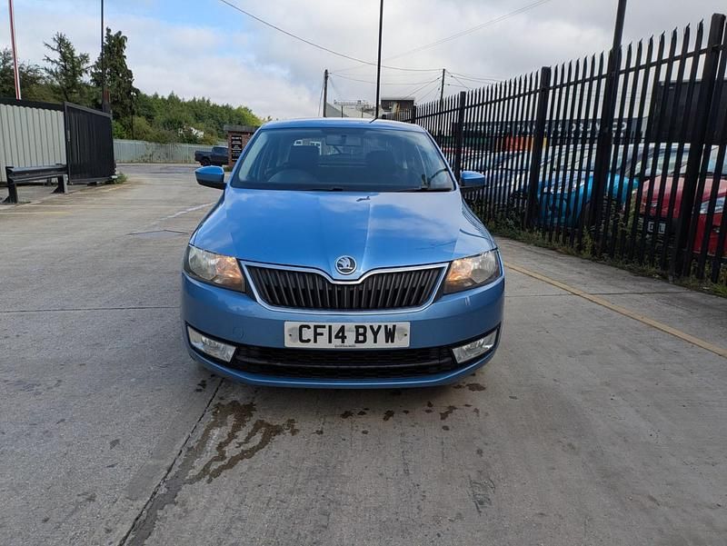 Blue Used 2014 Skoda Rapid SE Hatchback | £2,350 (A bit pricey) - Image 1/4