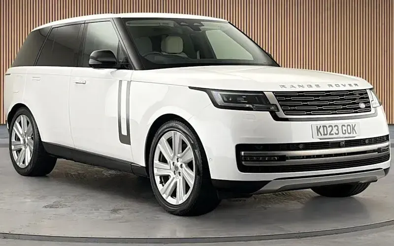 Used Land Rover Range Rover HSE 300 HP (220 kW) 2023 SUV