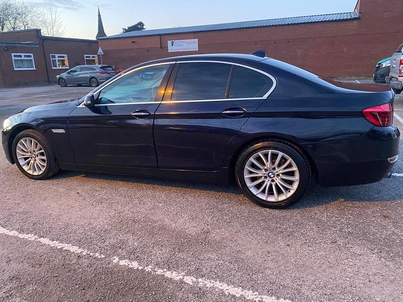 Used BMW 520 Luxury Line 2013 Blue Sedan