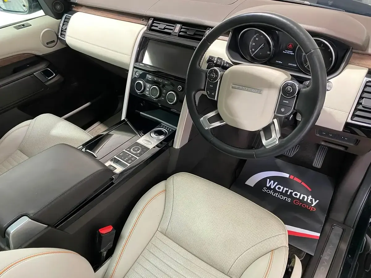 Used Land Rover Discovery HSE Luxury 254 HP (186 kW) 2017 Black SUV