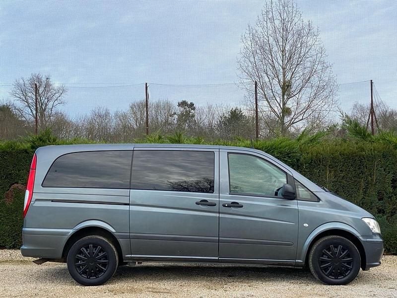 Begagnad Mercedes Vito 2015 Grå Van
