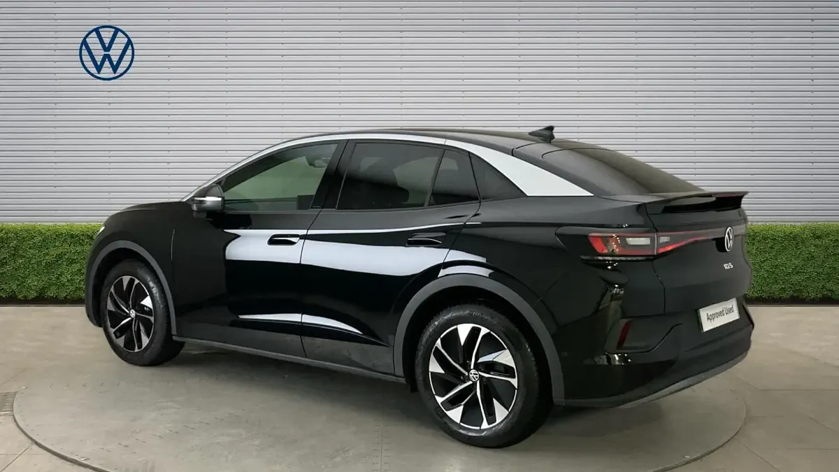 Used VW ID.5 Pure 125 kW (170 HP) 2026 Grenadilla black metallic SUV
