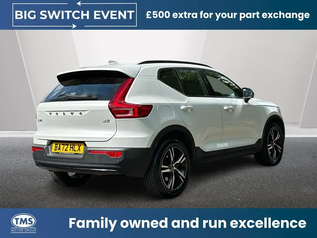 Usado Volvo XC40 Plus 163 HP (119 kW) 2022 Branco SUV