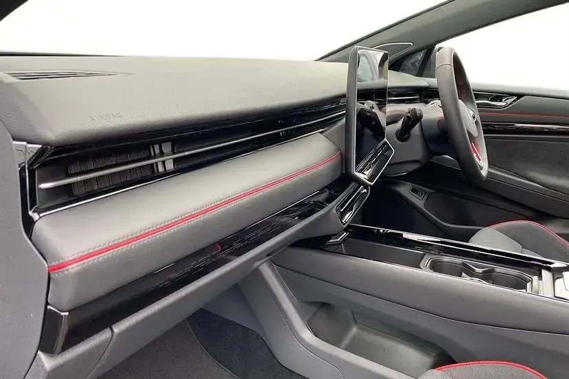 New VW ID.7 GTX 250 kW (340 HP) 2025 Black Estate