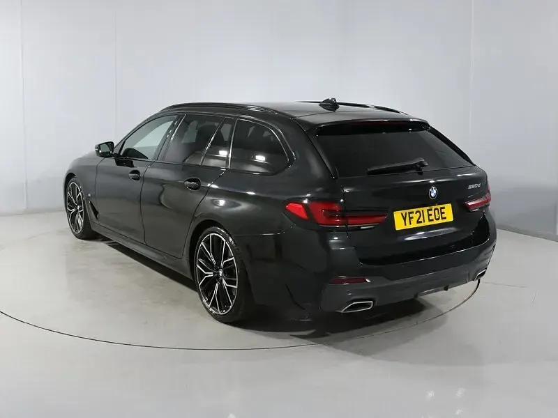 Used BMW 520 M Sport 187 HP (137 kW) 2021 Black Estate