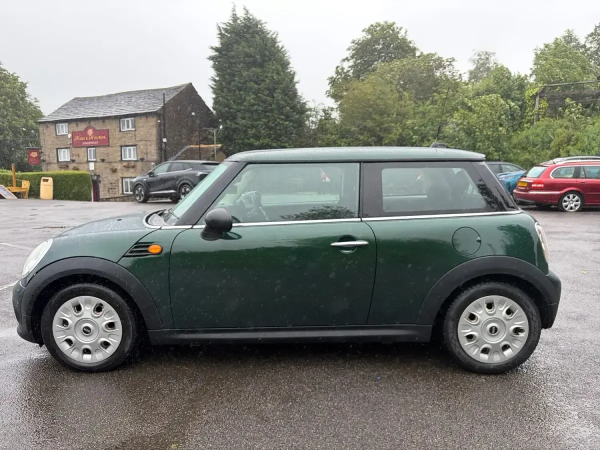 Used Mini One D Hatch 2012 Green Hatchback