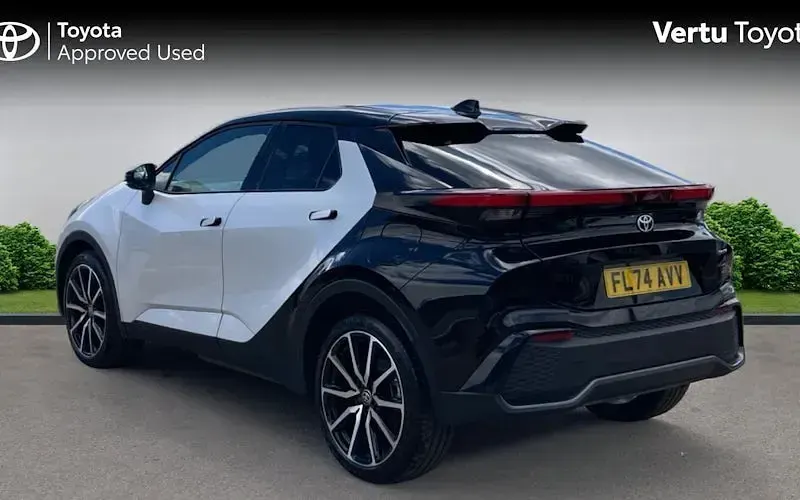Used Toyota C-HR Sport 223 HP (164 kW) 2026 SUV