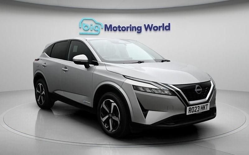Used Nissan Qashqai N-Connecta 190 HP (139 kW) 2023 Silver SUV