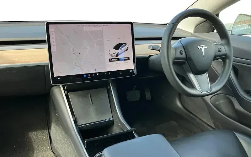 Used Tesla Model 3 Long Range AWD 258 kW (351 HP) 2023 Sedan