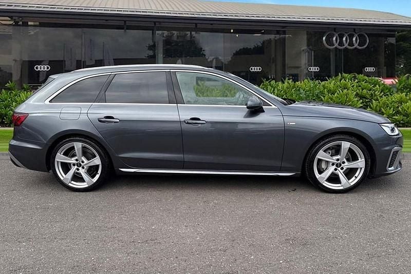 Used Audi A4 S-Line 204 HP (150 kW) 2024 Grey Estate